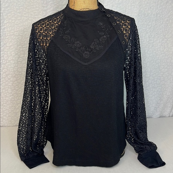 FREE PEOPLE SWEETEST THING LACE SLEEVES THERMAL TOP SMALL - Picture 1 of 16